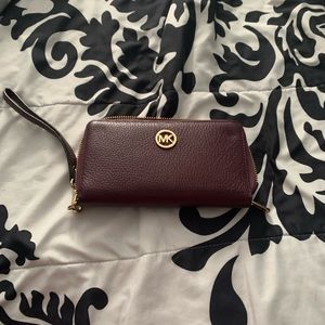 Michael Kors wallet/wristlet